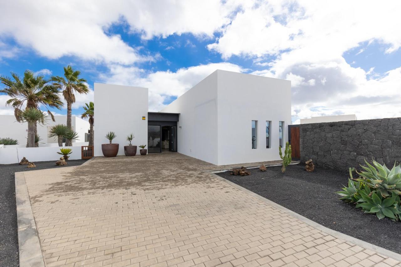 Villa Serenity Tías Exterior foto